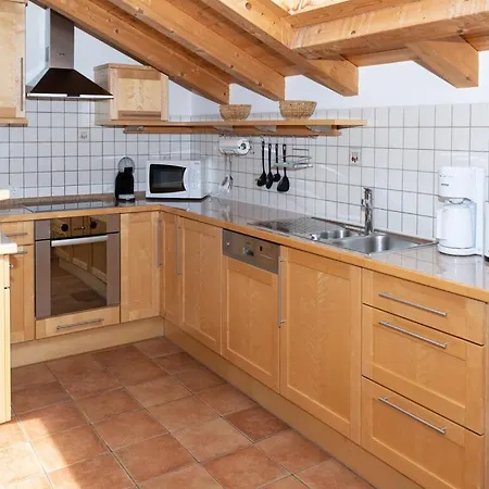 Apartman Bidner, Tux